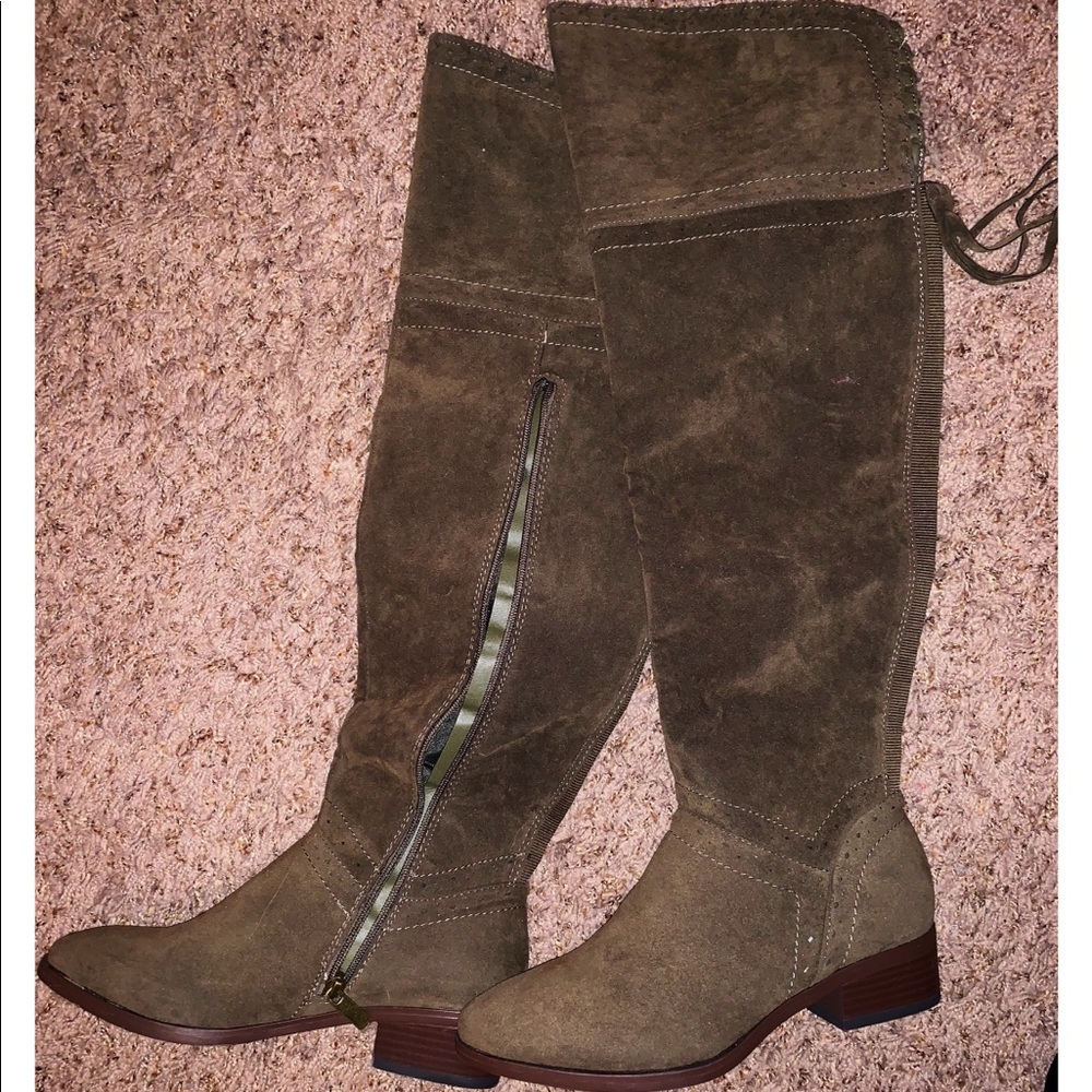 NEW knee high boots size 8